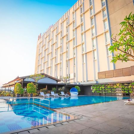 Swiss-Belinn Saripetojo Solo Buitenkant foto