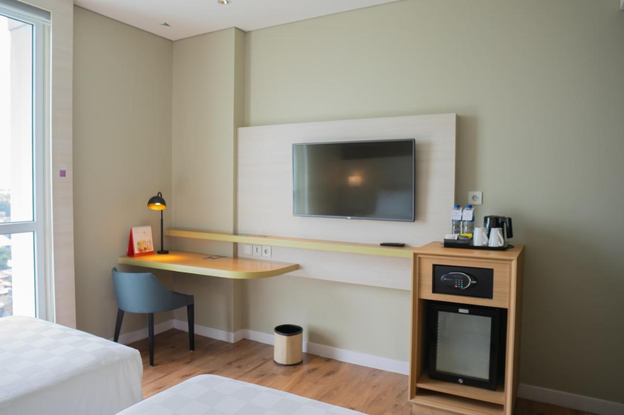Swiss-Belinn Saripetojo Solo Buitenkant foto